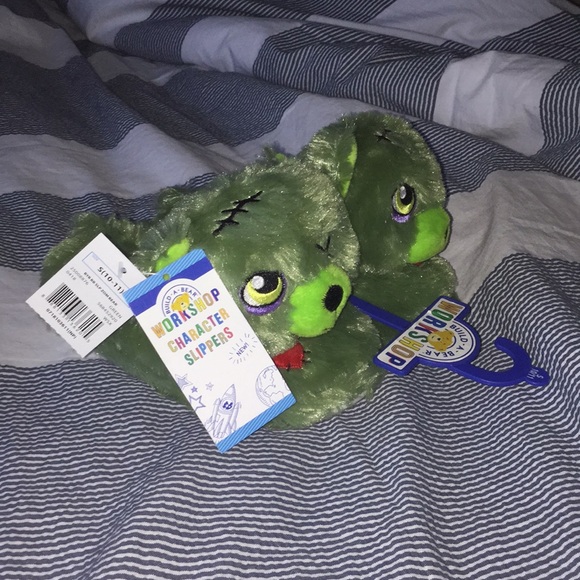 TODDLER Zombie Build-A-Bear Workshop slippers - Picture 4 of 4